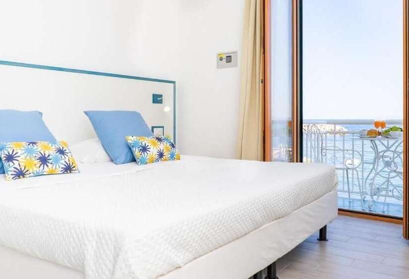 Номер Стандарт Вид на Море, Sapphire Rooms