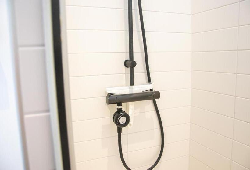 סטודיו דלוקס, 15ème Droite   Tour Perret   Centre Ville   4 étoiles