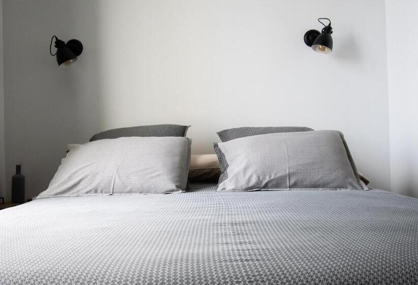 סטודיו דלוקס, 15ème Droite   Tour Perret   Centre Ville   4 étoiles