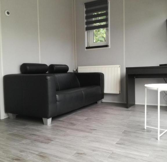 패밀리 룸, Den Laage Hof