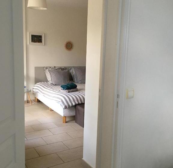 家庭套房, La Fedrie