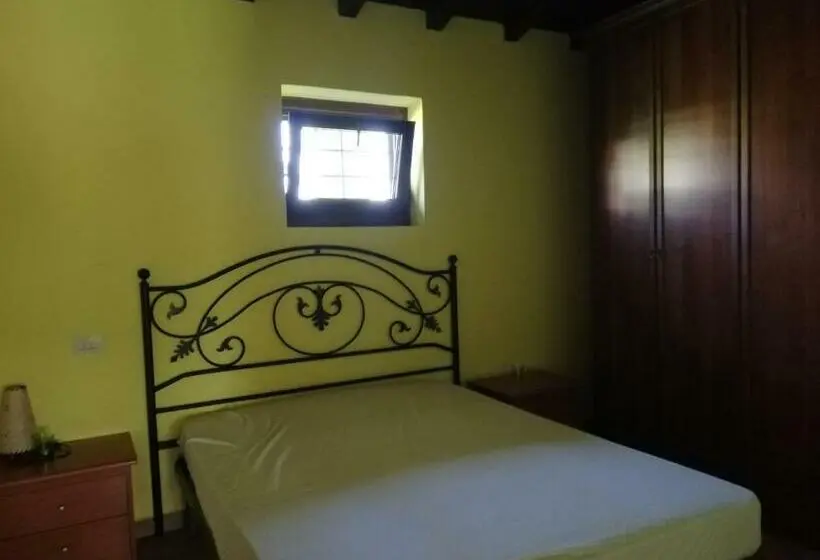 庭の見える１ベッドルームアパートメント, Agriturismo Podere Bianca Maria