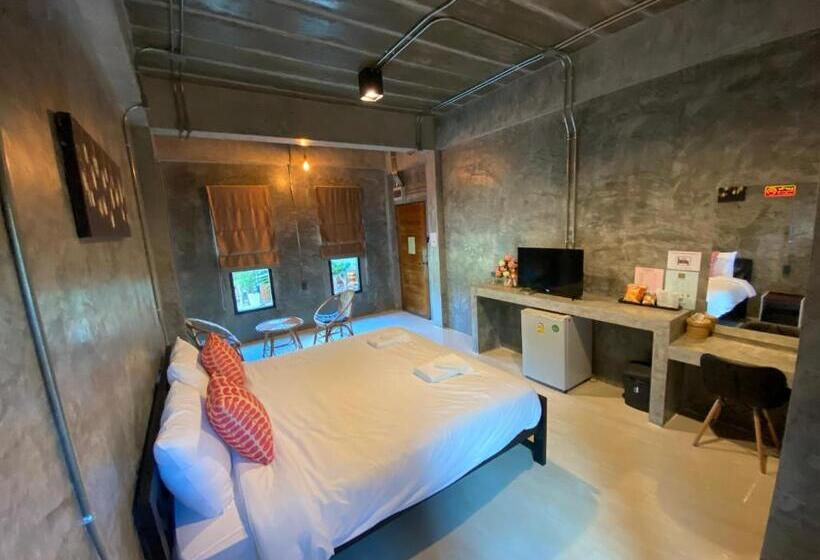 豪华房间, Nan Arena Place