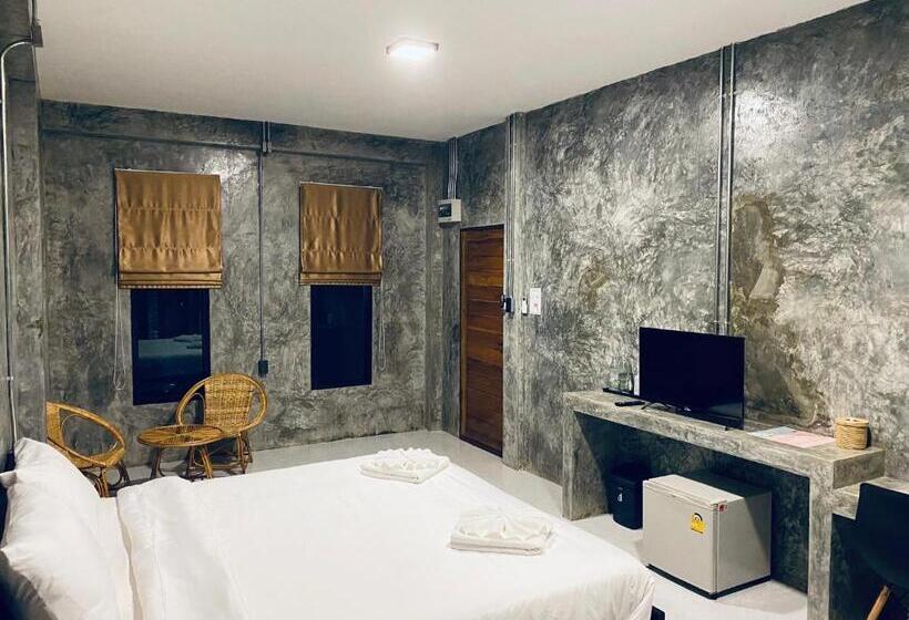 豪华房间, Nan Arena Place