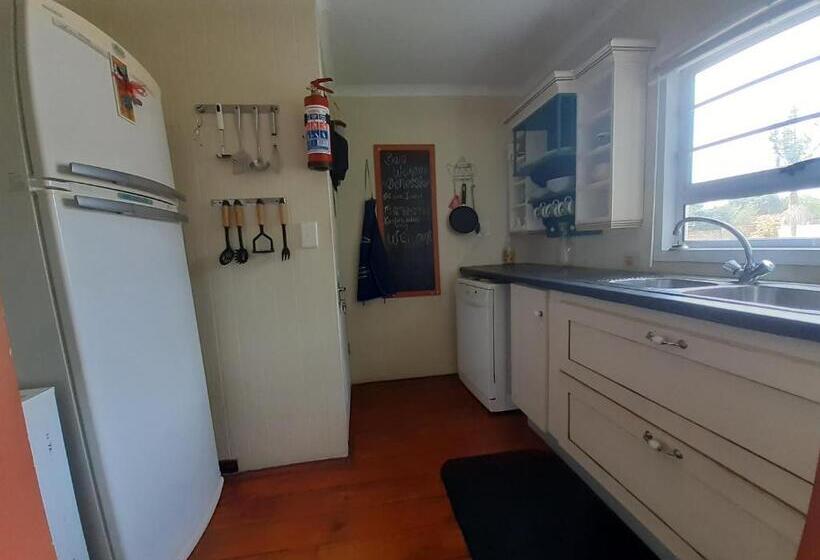 בקתת חדר, De  Nessie