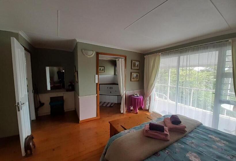 בקתת חדר, De  Nessie