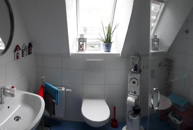 Номер Стандарт, Pension Am Schäferbrink