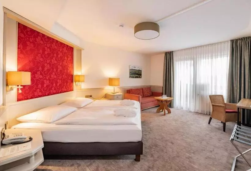 Bisneshuone, Göbels Hotel Rodenberg