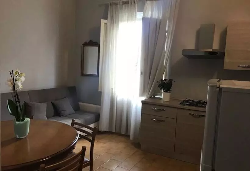 ２ベッドルームアパートメント, Albergo Battelli