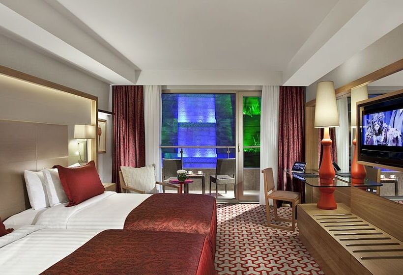 Bahçe Manzaralı Lüks Oda, Divan  Bursa