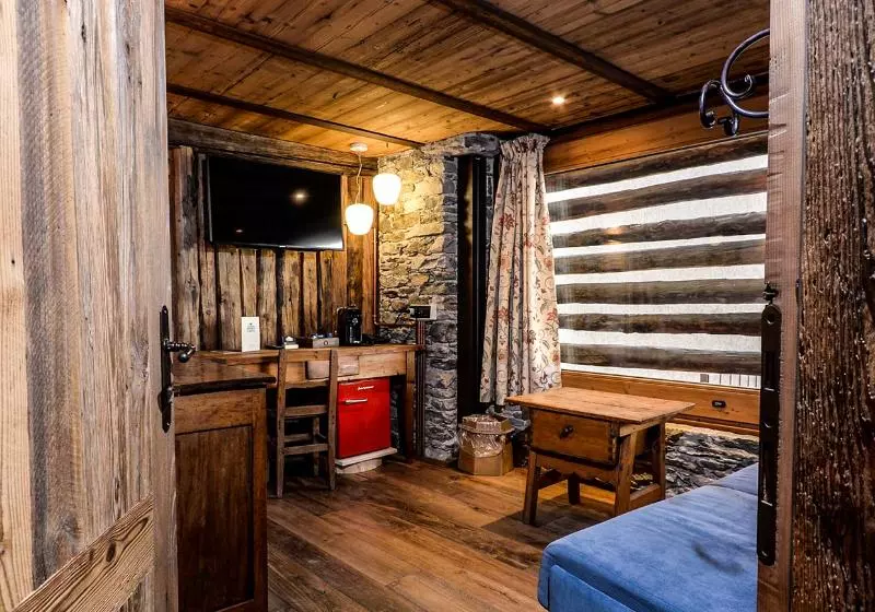 سوییت جونیور لوکس, Du Grand Paradis 1899 Auberge Boutique