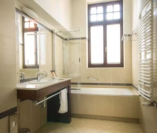اتاق استاندارد, Grand Sal