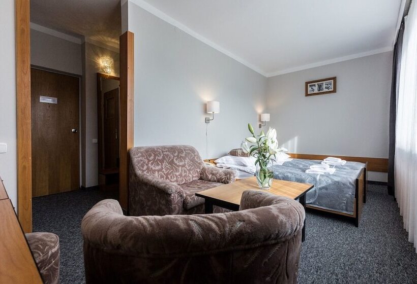 اتاق استاندارد, Helios