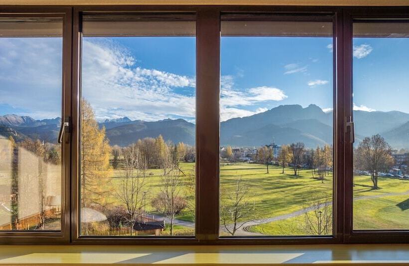 اتاق استاندارد, Helios