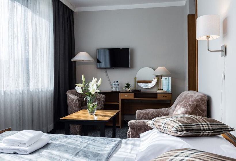 اتاق استاندارد, Helios