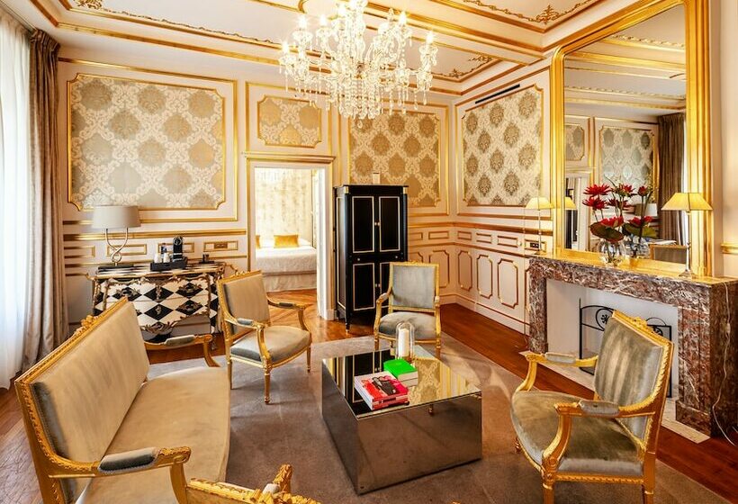 سوییت, Le Place D Armes   Relais & Châteaux