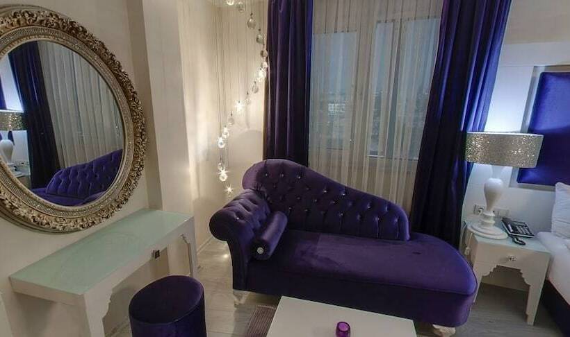 سوییت, Lion City