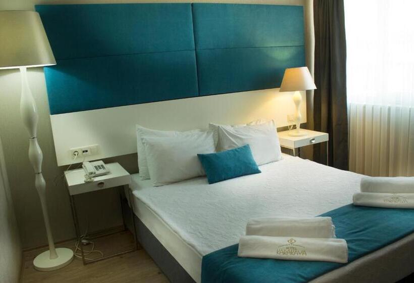 اتاق استاندارد, Lion City