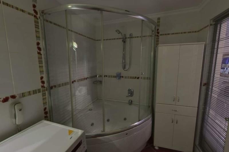 سوییت, Lion City