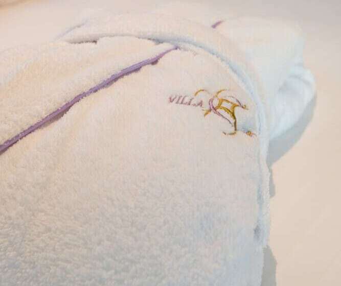 וילה בת חדר שינה 1, Logis Villa C Hôtel