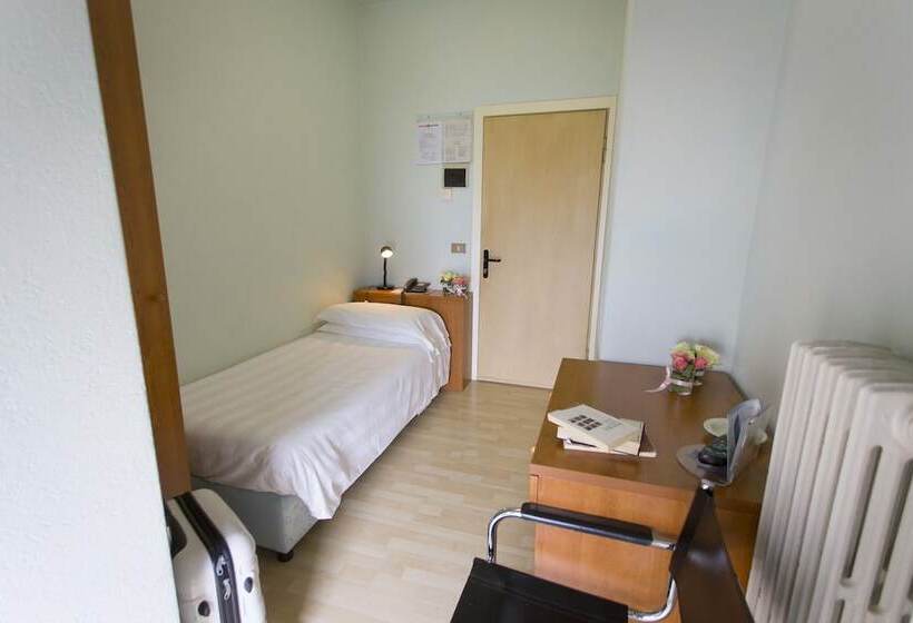 חדר סטנדרט יחיד, Miranda