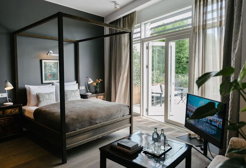 バルコニー付きデラックスルーム, Nimb