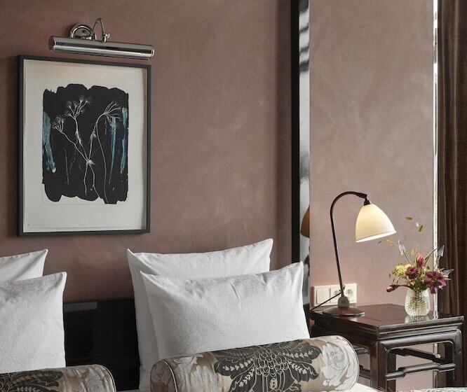 デラックスルーム, Nimb