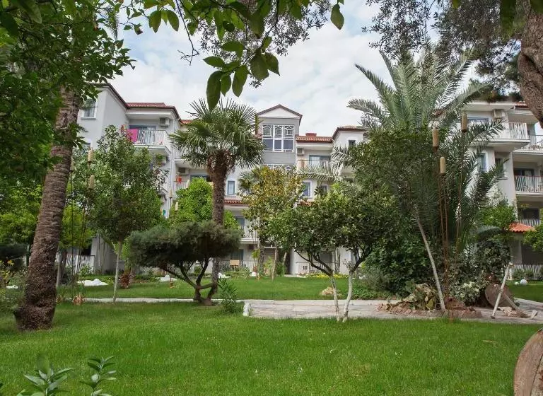 سوئیت با چشم‌انداز, Paloma Marina Suites - Adult Only