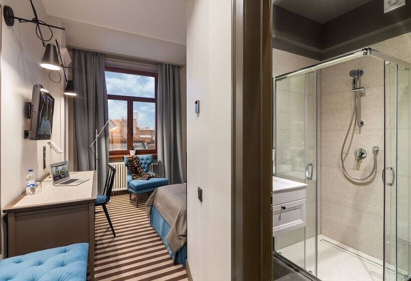 اتاق استاندارد یک نفره, Panorama Lviv