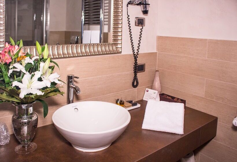 Klassisches Zimmer, Patavium