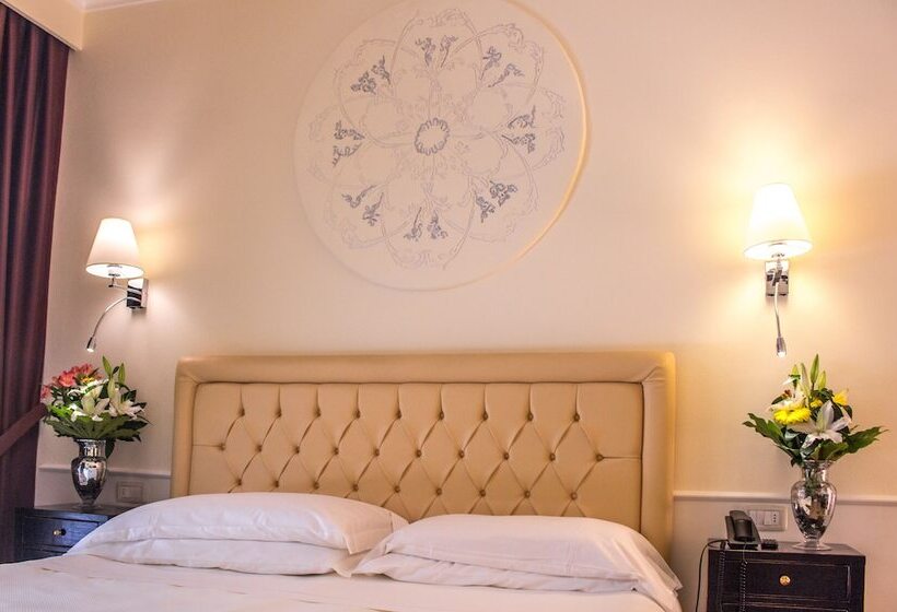 Klassisches Zimmer, Patavium