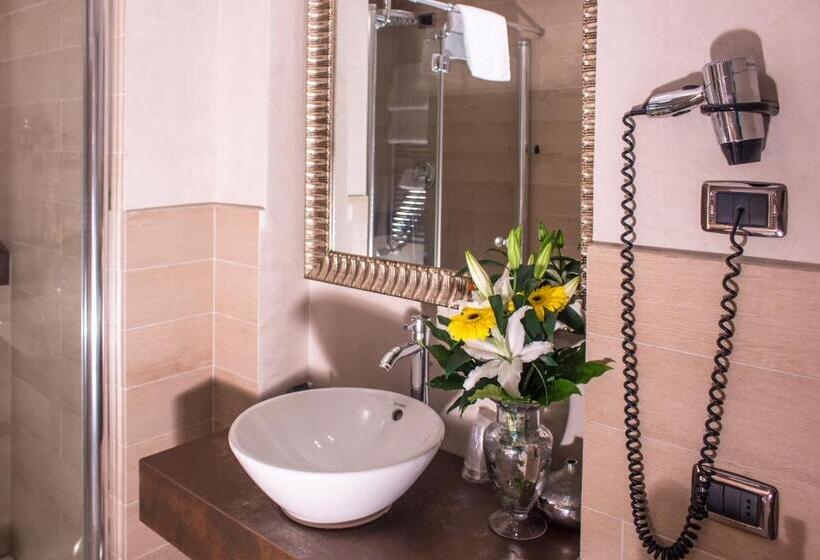 Klassisches Zimmer, Patavium