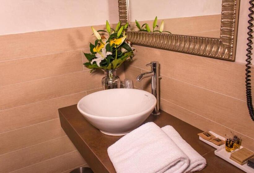 Klassisches Zimmer, Patavium