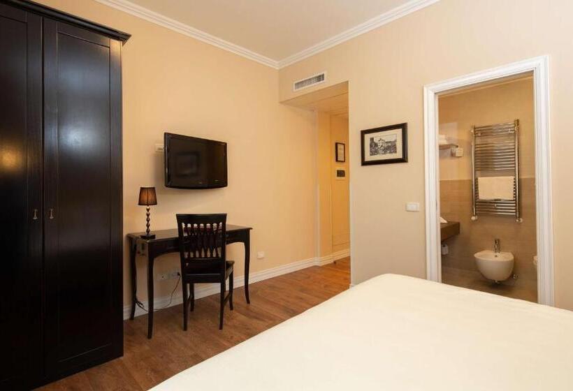 Klassisches Zimmer, Patavium