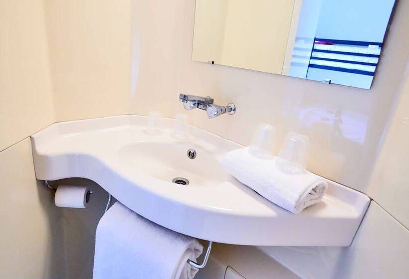Номер Стандарт, Premiere Classe Tours Sud Joue Les Tours