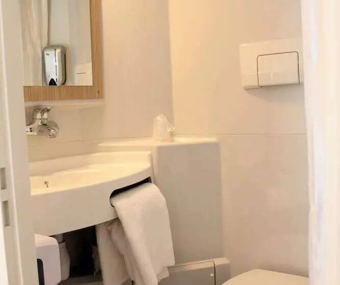 اتاق استاندارد, Premiere Classe Tours Sud Joue Les Tours