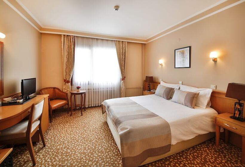 Номер Стандарт, Sidonya