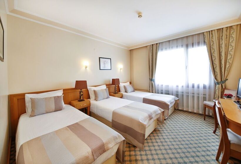 Номер Стандарт Трехместный, Sidonya