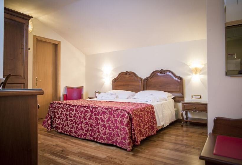 חדר סטנדרט, Spessotto