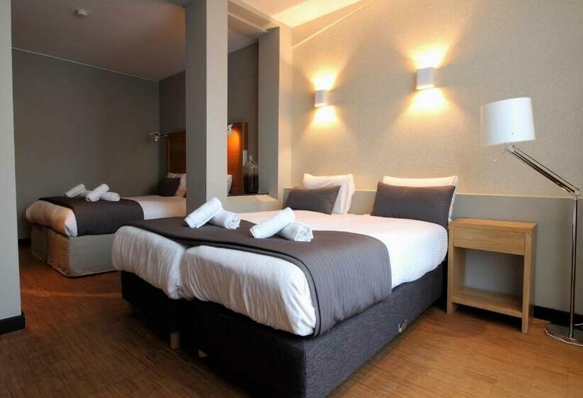 Perhehuone, The Bank