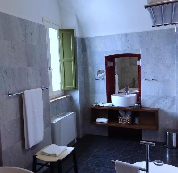 Люкс Кровать Кинг, Torre Fiore Hotel Masseria