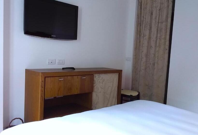 Люкс Superior, Torre Fiore Hotel Masseria