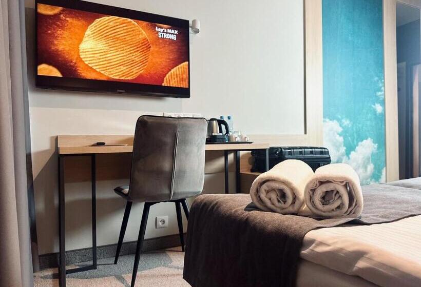 غرفة قياسية فردية, Turkus