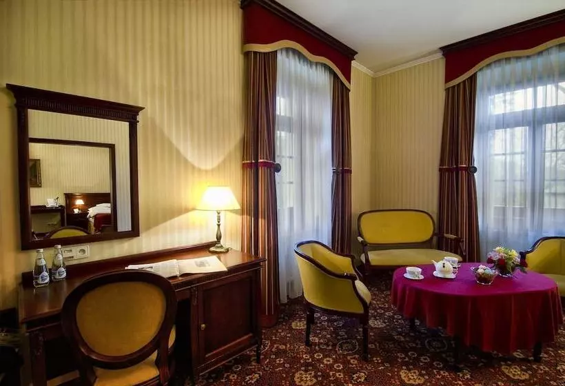 اتاق خانوادگی, Turówka Hotel & Spa