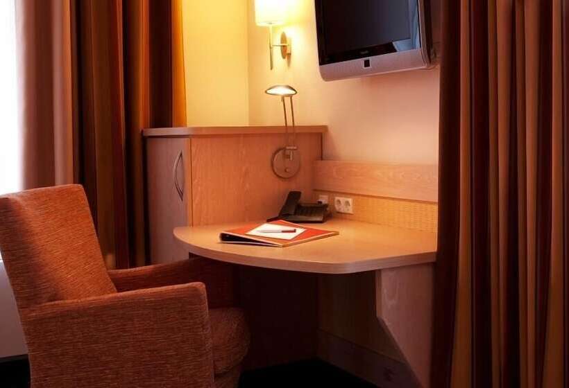 수피리어 룸, Von Euch