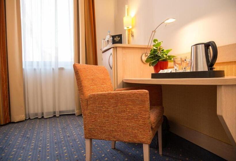 豪华单人间, Von Euch