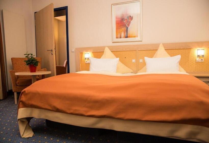 디럭스 룸, Von Euch