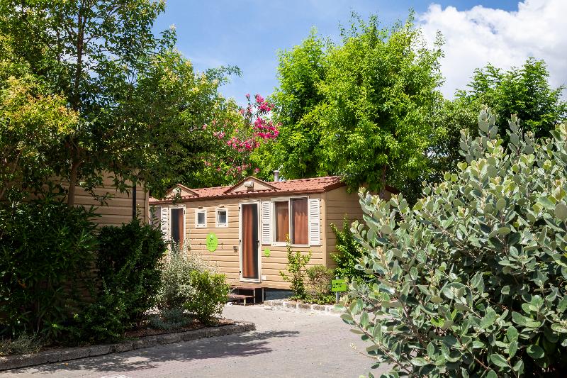 בקתה סטנדרטית, Hu Roma Camping In Town