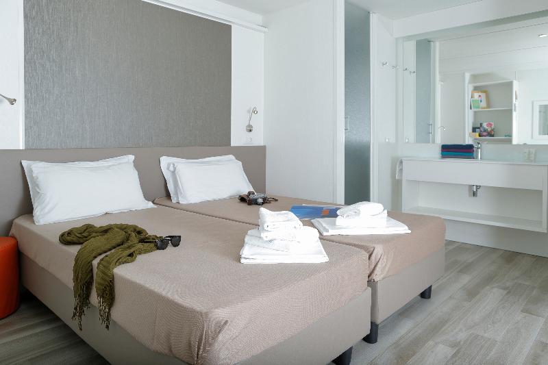 בקתה דלוקס, Hu Roma Camping In Town