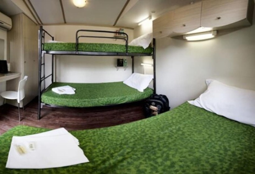 בקתה סטנדרטית, Hu Roma Camping In Town